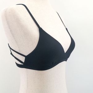 Lululemon Simply Strappy Black Bralette Bra